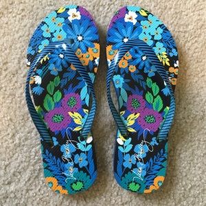Vera Bradley Floral Flip Flops in Midnight Blues